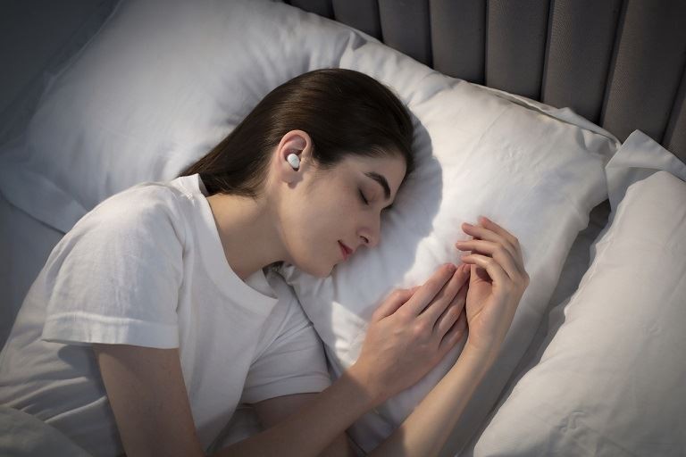 1 More TWS Headset (2) 1 More TWS Headset (2)