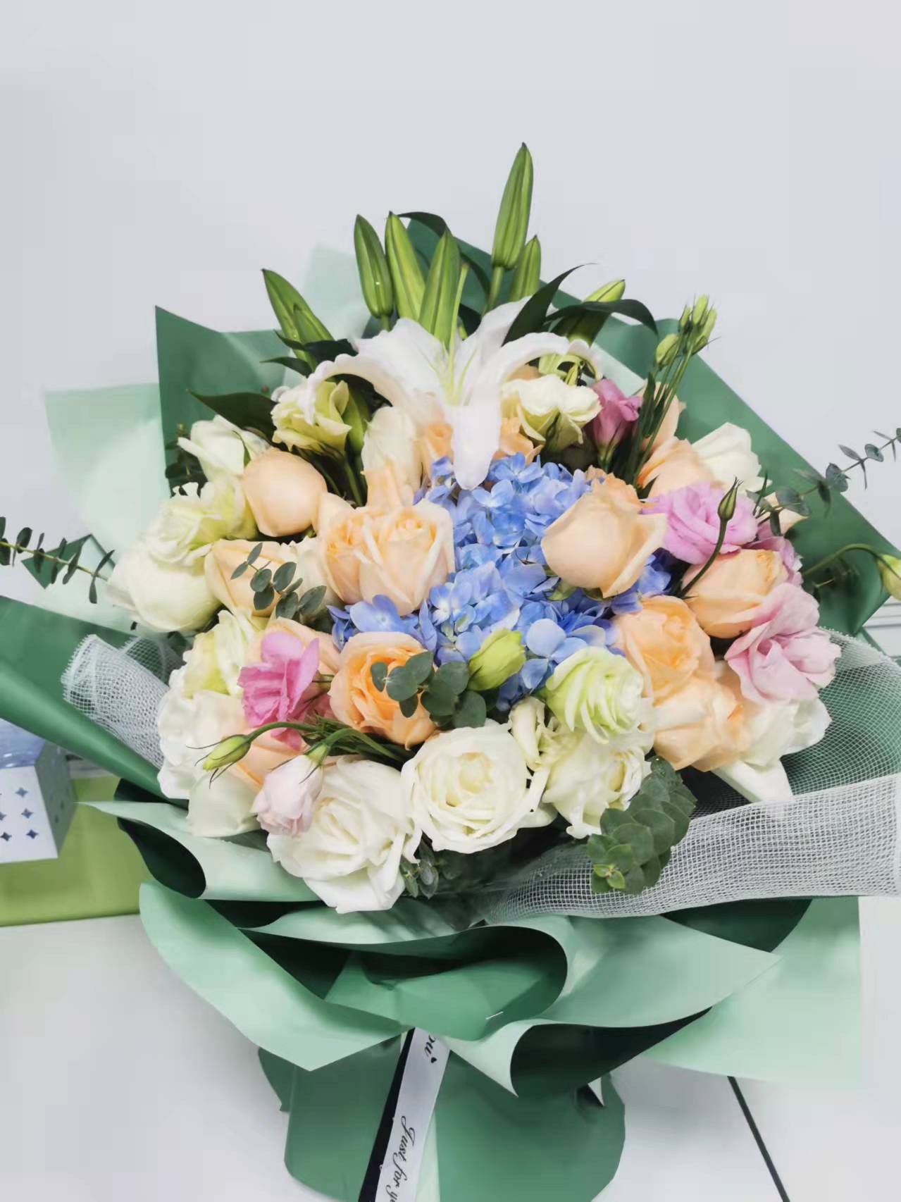 Hvaležen, da se srečamo in gremo skupaj naprej