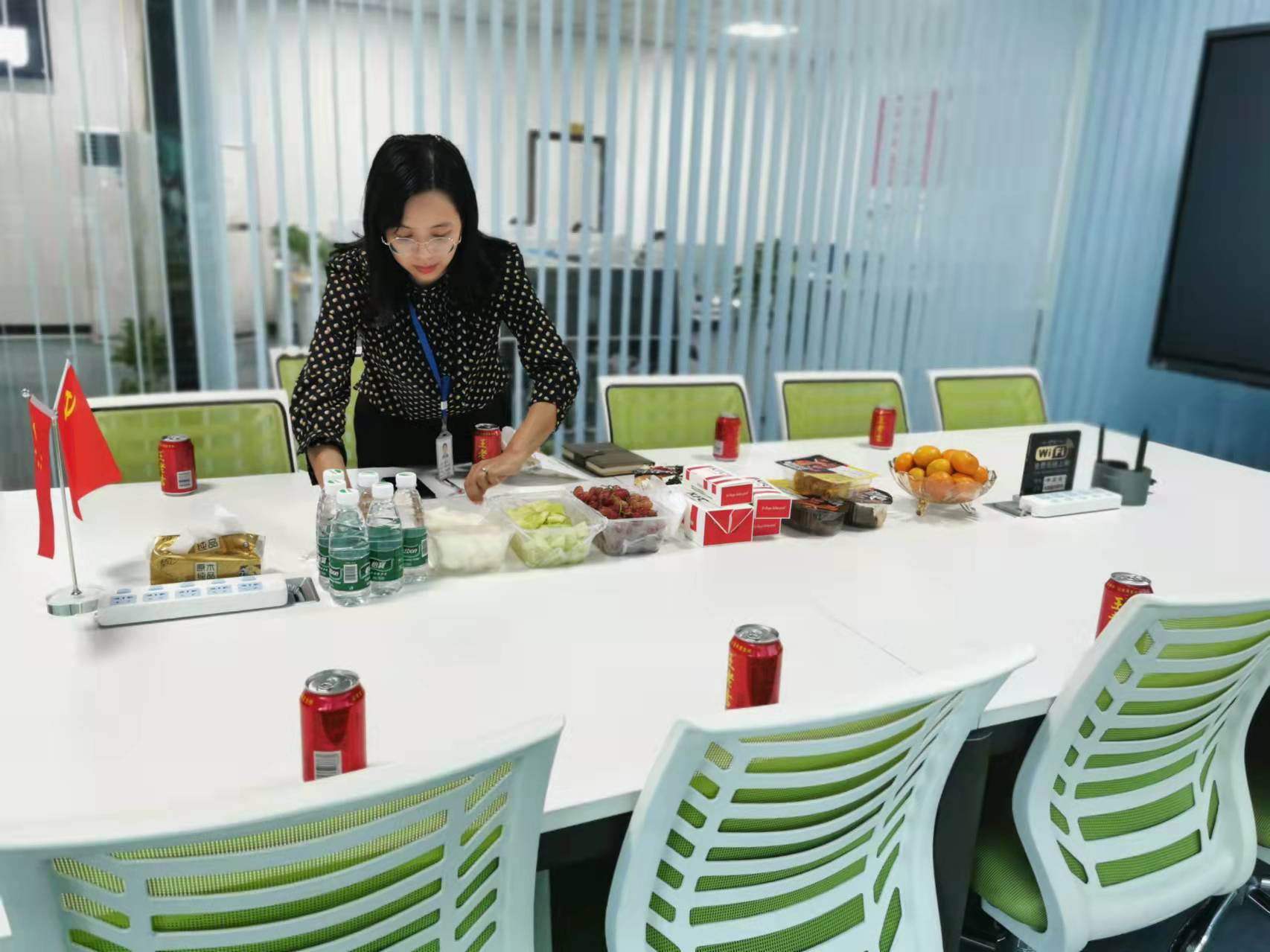 Sestanek za prodajno komunikacijo