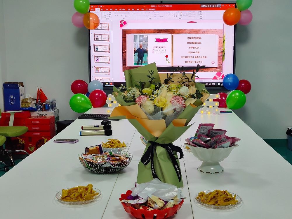 Dobro počutje podjetja: zabava za rojstni dan zaposlenih